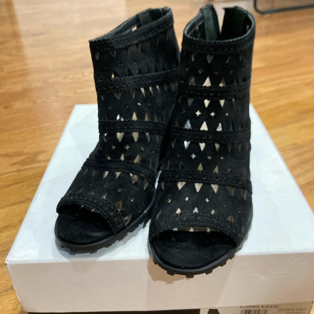 Cut Out Wedges
